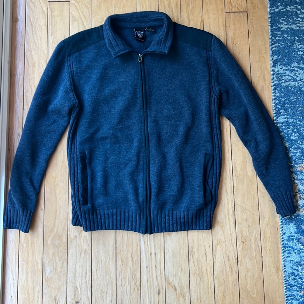 Men’s KUHL zip up sweater